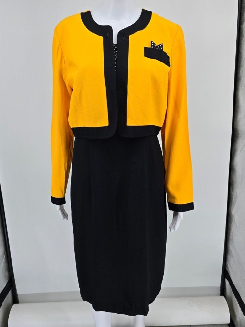 Vintage 1980s Perceptions by Irene B Yellow/Black Faux Two-Piece Dress (8/M)